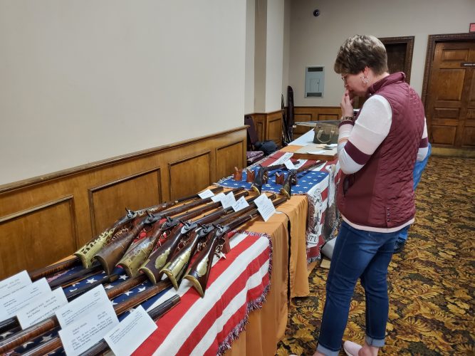 Long rifle collectors hold exhibit News, Sports, Jobs Marietta Times